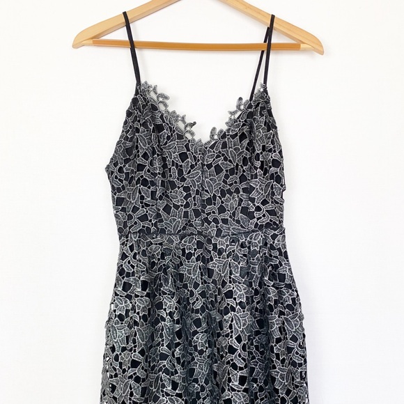 ASTR  Dress, Runs Small - Picture 7 of 8